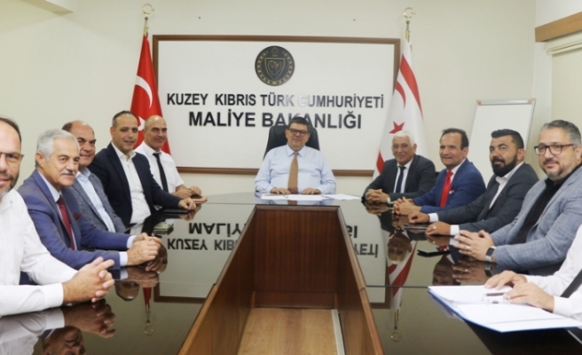 Maliye Bakanı Berova Belediyeler Birliği’ni kabul etti